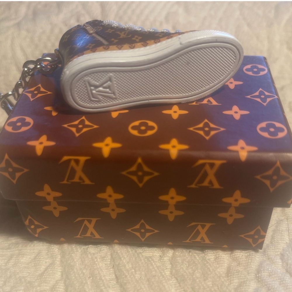 Louis Vuitton Themed Brown Sneaker Keychain with Box NWOT - Picture 2 of 3